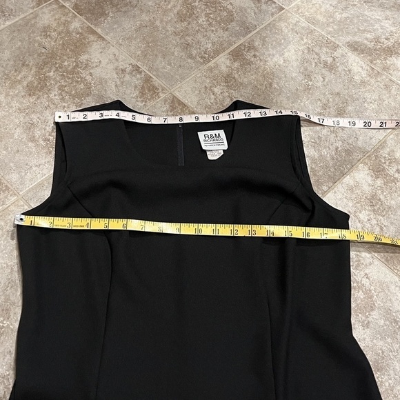 R & M Richards Karen Kwong Sleeveless Black Midi Dress Scoop Neck Sz 10 Stretchy - Picture 9 of 11